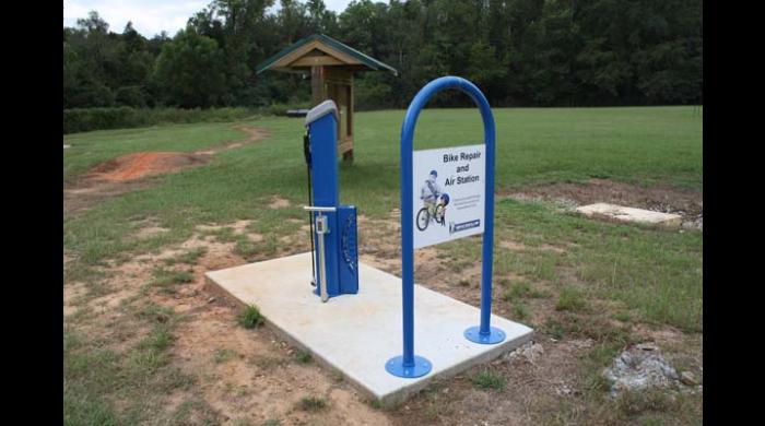 Bike repair station