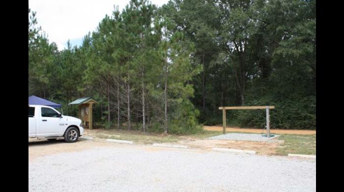 Parking area at West Trailhead