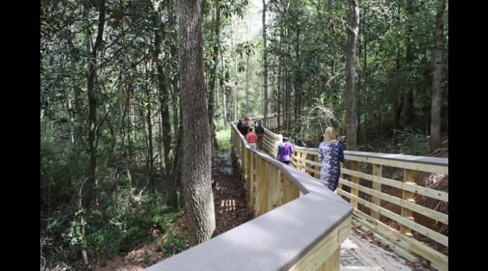 Boardwalk connector